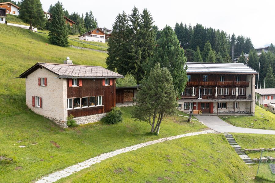 Haupthaus und Gruppenhaus Stöckli
